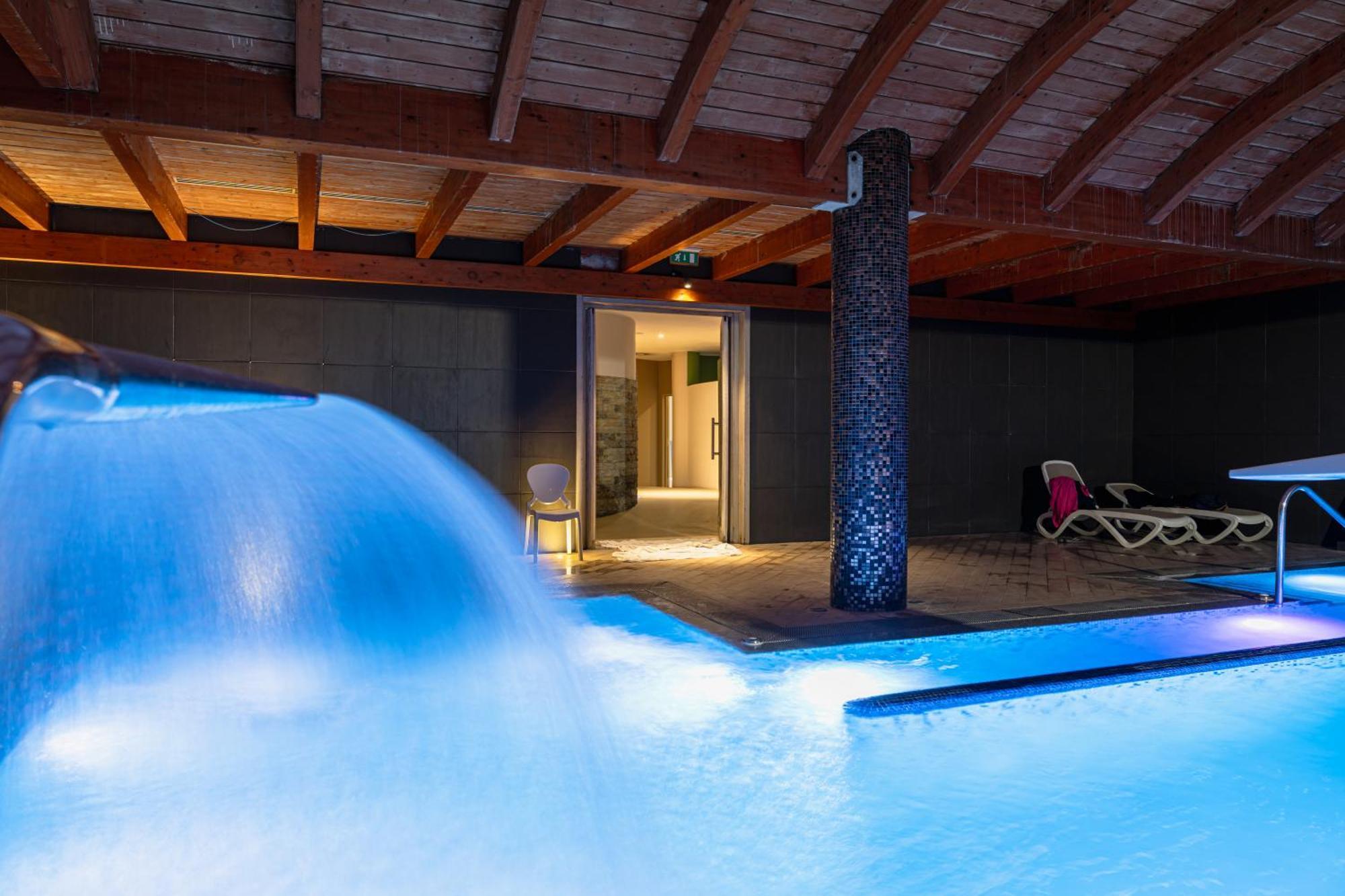 Mercure Olbia Exteriör bild