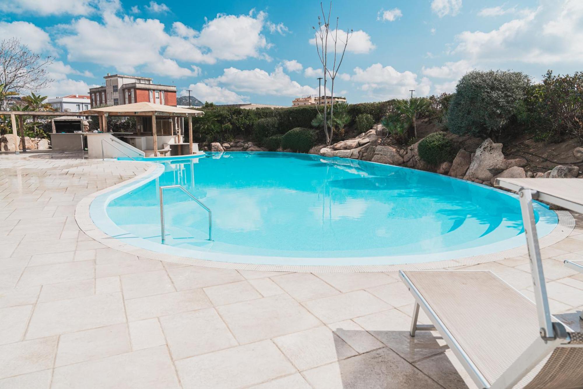 Mercure Olbia Exteriör bild